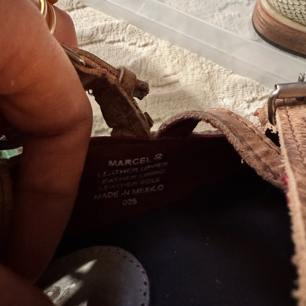 Freebird Marcell Women's Brown and Cream Shoes - Picture 8 of 8